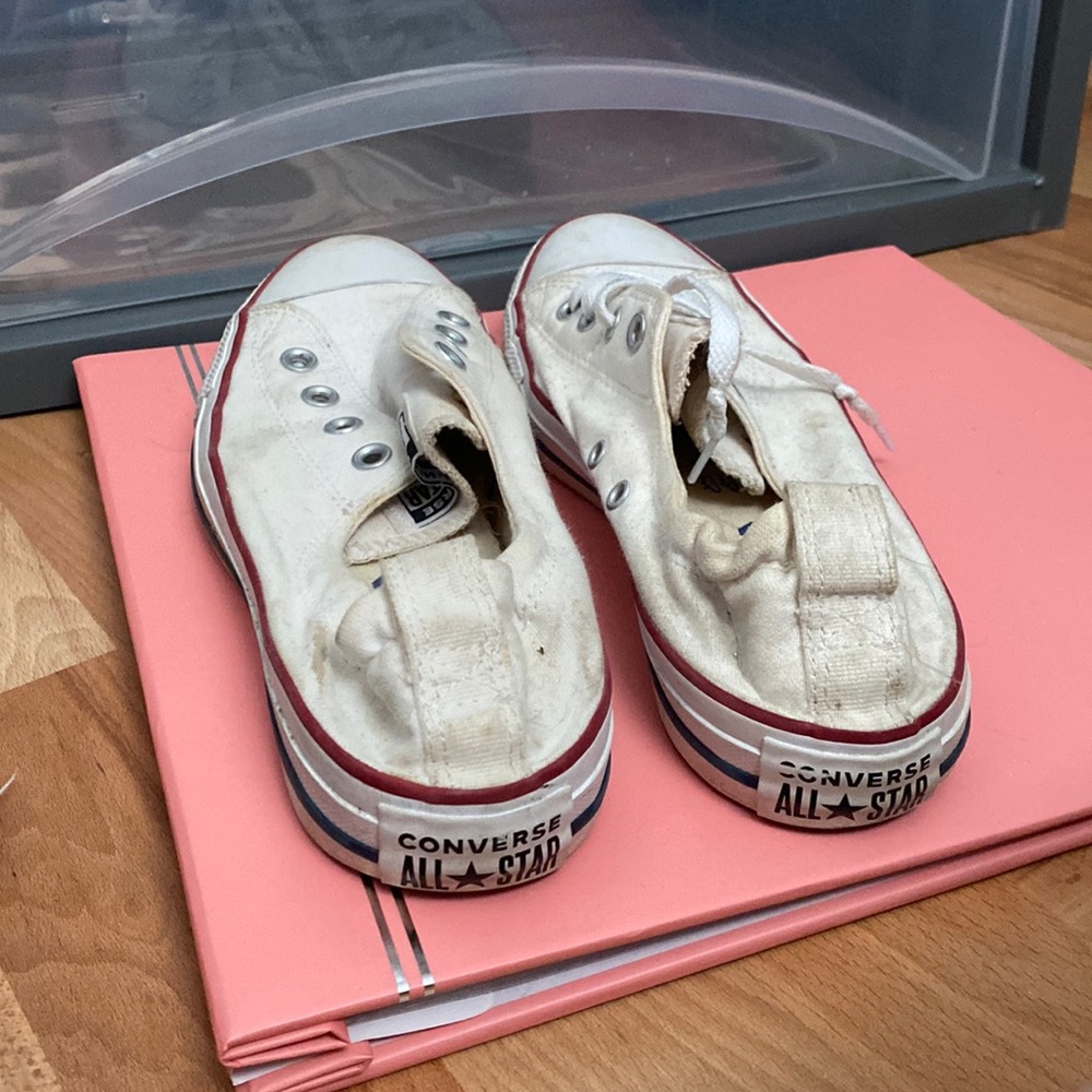 Low converse